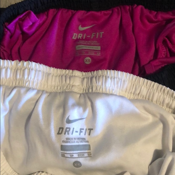 XS Nike dri-fit shorts - Picture 6 of 7